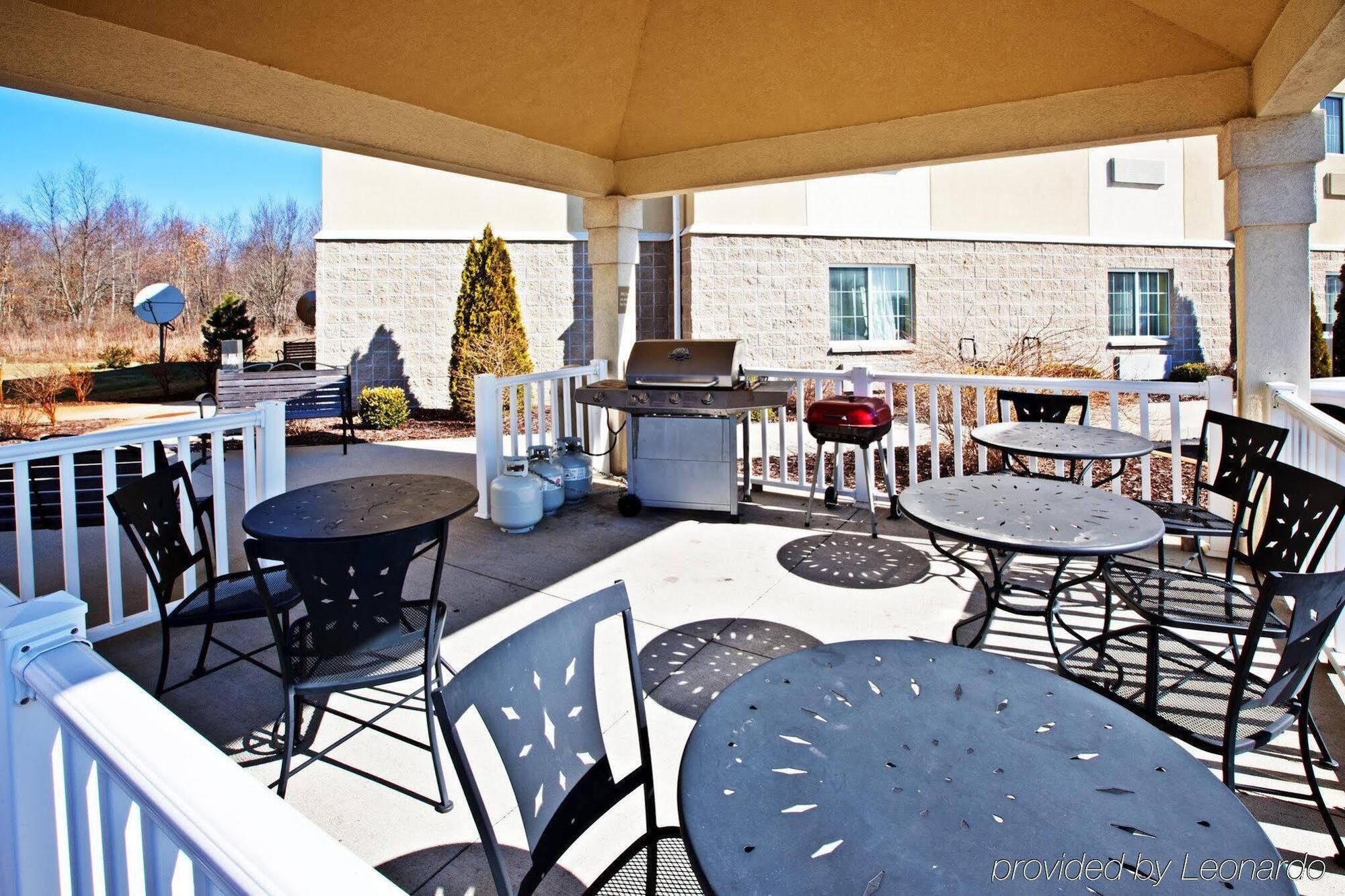 Candlewood Suites Elkhart By Ihg Bagian luar foto